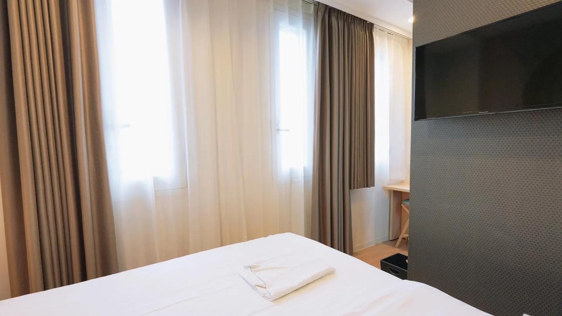 Park Central Sakura Hotel Osaka 3*,  Japan